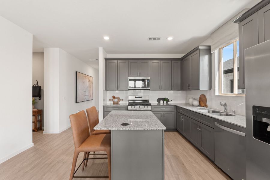 Eat-In Kitchen Island