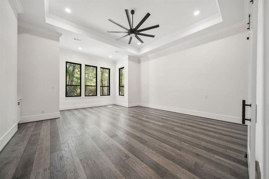 Spacious, unfurnished interior of a new home in , Montgomery (Image 26).