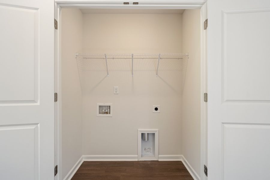 Spacious, unfurnished interior of a new home in Evergreen, Spartanburg (Image 17).