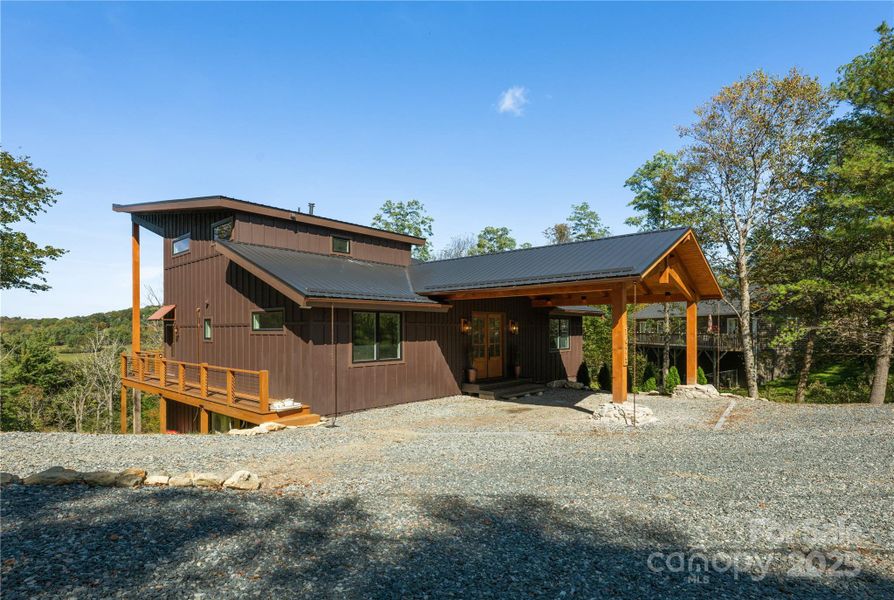 Image 33 of a home in .