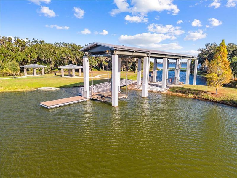 Community amenities in , St. Cloud (Image 54).