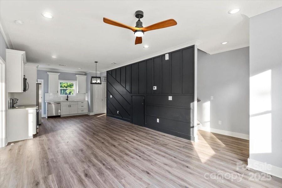 Spacious, unfurnished interior of a new home in , Salisbury (Image 15).