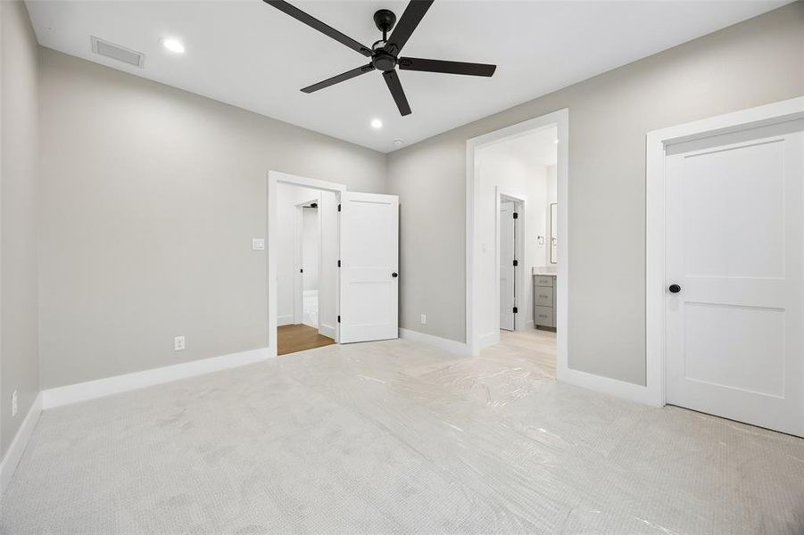 Spacious, unfurnished interior of a new home in , Midlothian (Image 22).