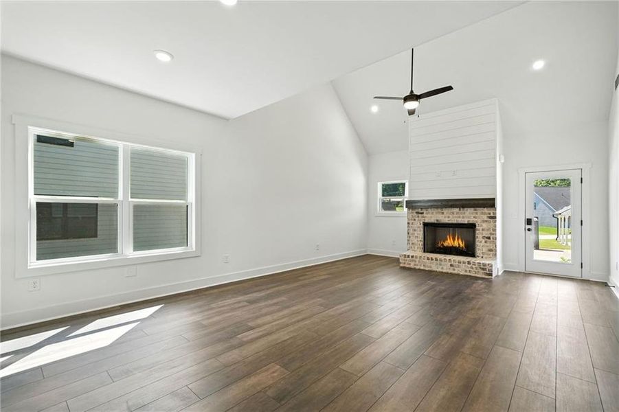 Spacious, unfurnished interior of a new home in Ferguson Corners, Emerson (Image 25).