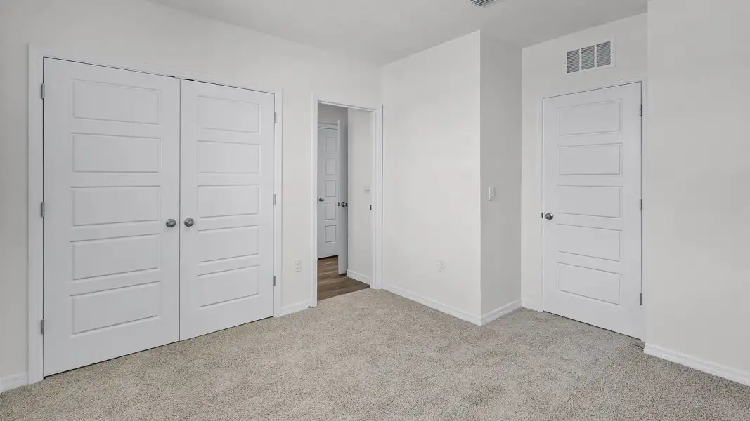 Spacious, unfurnished interior of a new home in Brentwood, Davenport (Image 29). Spacious, unfurnished interior of a new home in Brentwood, Davenport (Image 29).