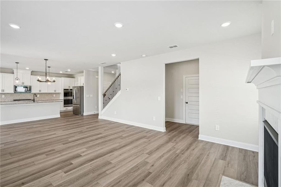 Spacious, unfurnished interior of a new home in Martin Springs - Estate Series, Lawrenceville (Image 21).