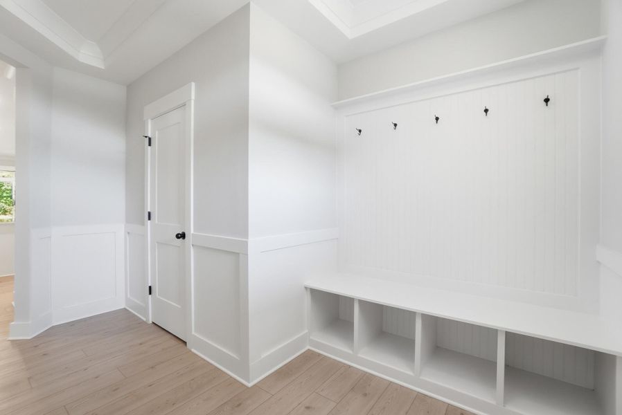 Spacious, unfurnished interior of a new home in Blythe Mill Townhomes, Waxhaw (Image 13).