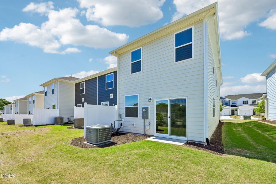 34-web-or-mls-Oakdale Dr-S2204-034 34-web-or-mls-Oakdale Dr-S2204-034