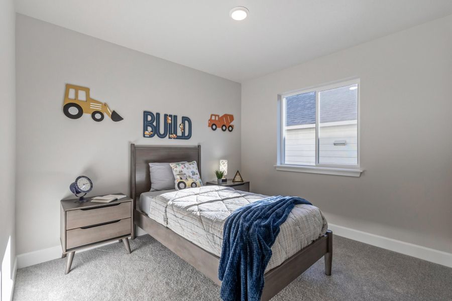 Furnished interior view inside a new home in Feather Ridge, Redmond (Image 14).