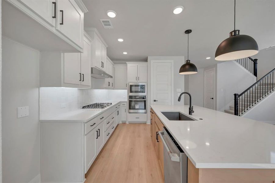 Furnished interior view inside a new home in Mantua Point Classics, Van Alstyne (Image 6).