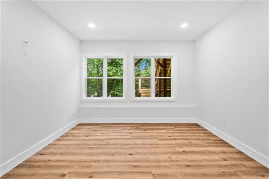 Spacious, unfurnished interior of a new home in , Ellijay (Image 18).