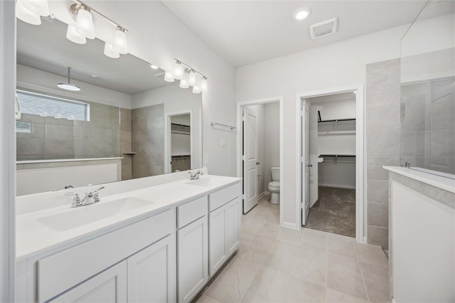 Furnished interior view inside a new home in Sundance Cove, Crosby (Image 6). Furnished interior view inside a new home in Sundance Cove, Crosby (Image 6).