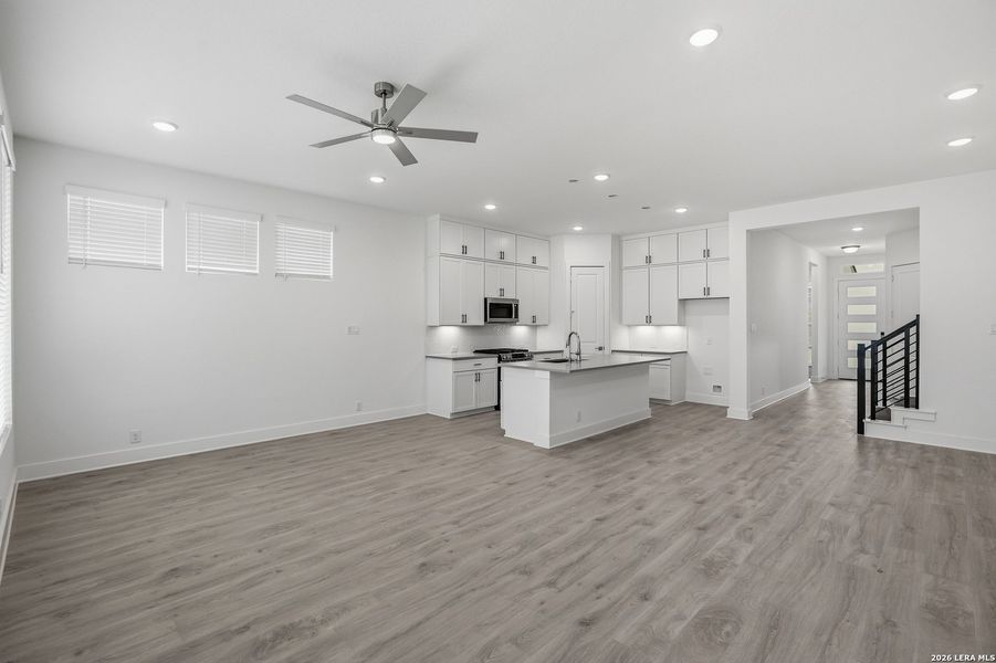 Spacious, unfurnished interior of a new home in Prominence, San Antonio (Image 42).