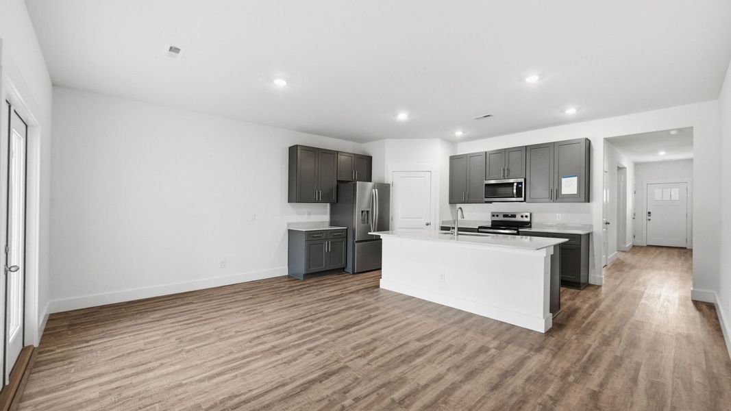 Furnished interior view inside a new home in Saint Andrews Garth, Kingsport (Image 9).