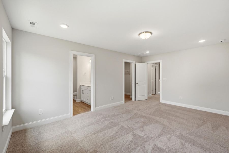 Spacious, unfurnished interior of a new home in Harrisburg Village Townhomes, Harrisburg (Image 17). Spacious, unfurnished interior of a new home in Harrisburg Village Townhomes, Harrisburg (Image 17).
