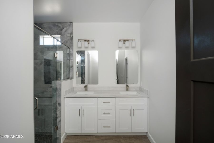 34207 W Chambers St - Inside Cam-53 34207 W Chambers St - Inside Cam-53