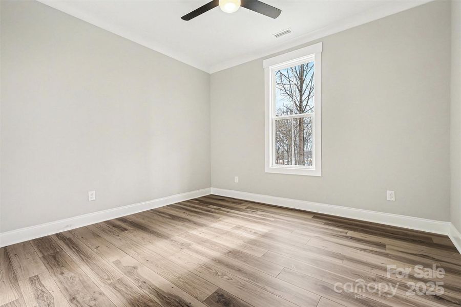 Spacious, unfurnished interior of a new home in , York (Image 19).