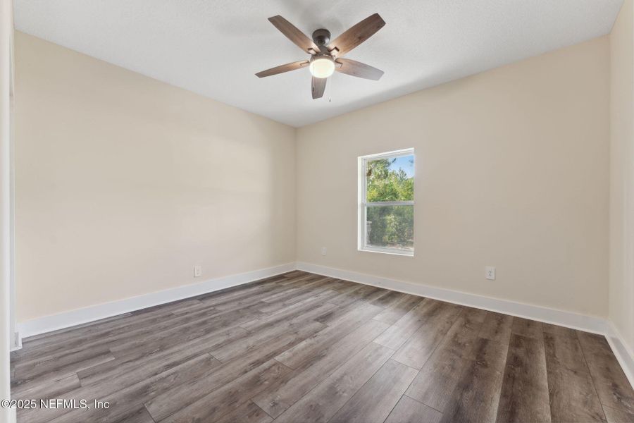 Spacious, unfurnished interior of a new home in , Jacksonville (Image 30).