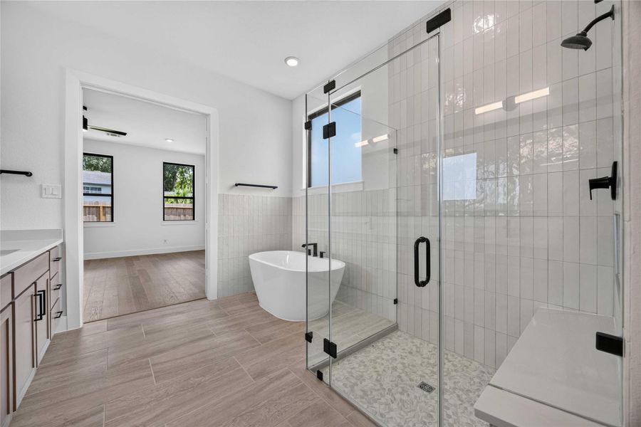Furnished interior view inside a new home in Friendswood Trails 70' Homesites, Friendswood (Image 5).