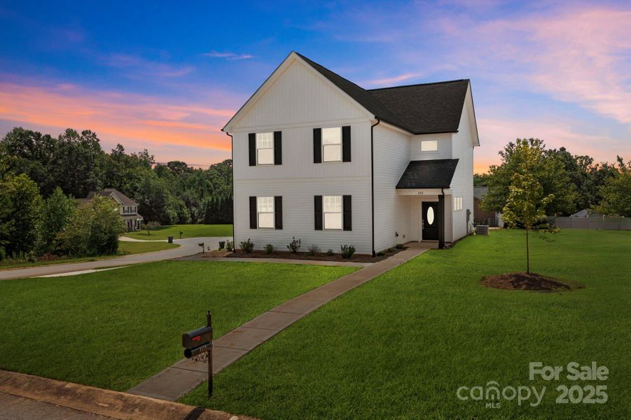 Image 24 of a home in . Image 24 of a home in .