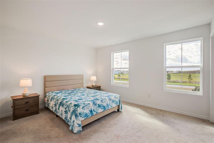 Furnished interior view inside a new home in , Winter Garden (Image 7).