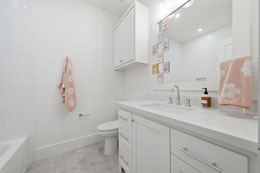 Bathroom upstairs shared by 2 bedrooms. Bathroom upstairs shared by 2 bedrooms.