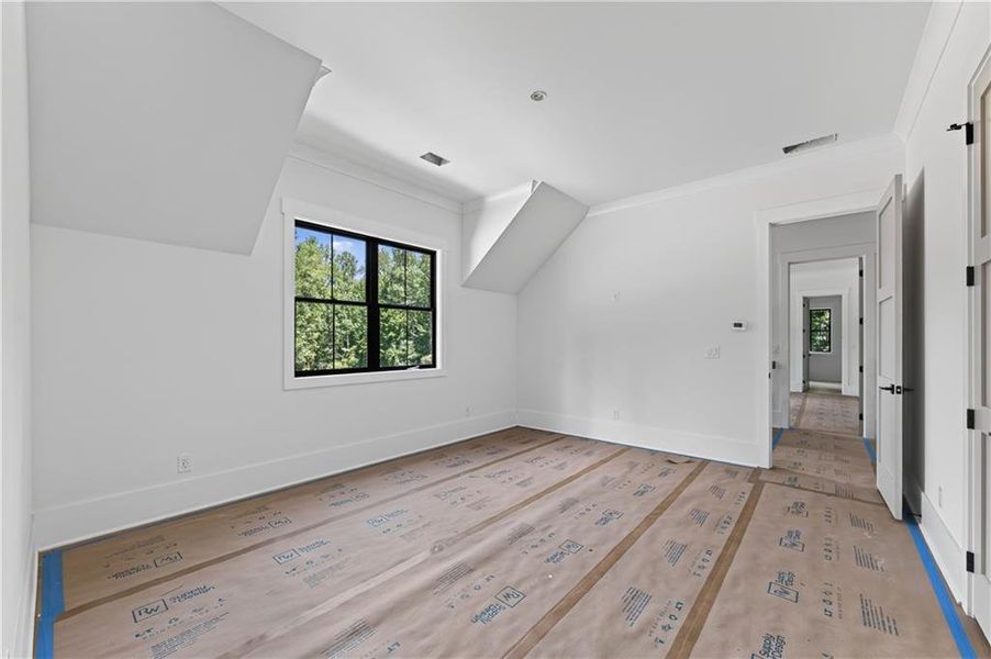 Image 43 of a home in .