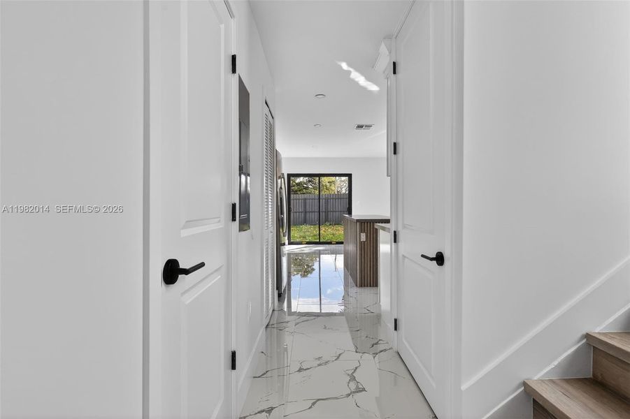 Spacious, unfurnished interior of a new home in , Miami (Image 17).