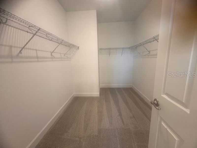 Spacious, unfurnished interior of a new home in Oakview, Apopka (Image 8). Spacious, unfurnished interior of a new home in Oakview, Apopka (Image 8).