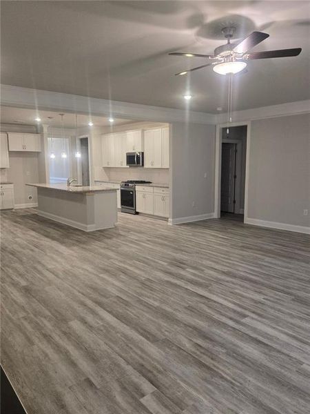 Image 30 of a home in Mirror Lake at South Harbour. Image 30 of a home in Mirror Lake at South Harbour.