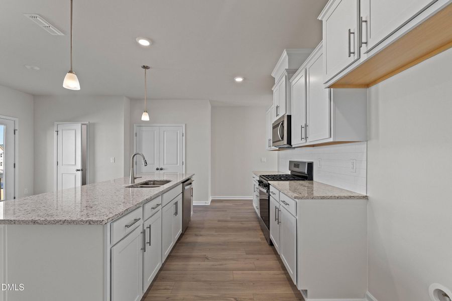 09-7242 Morris Acres Rd_7989