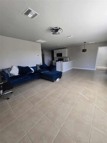 Image 15 of a home in .