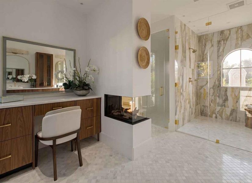 Furnished interior view inside a new home in , Dallas (Image 10).