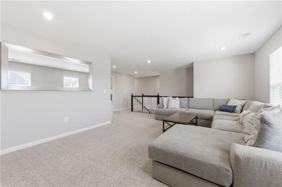Furnished interior view inside a new home in Twin Lakes, Hoschton (Image 12).