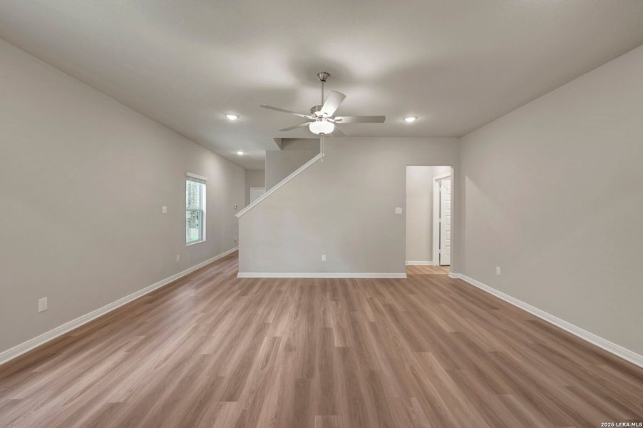 Spacious, unfurnished interior of a new home in Paloma Park, Converse (Image 31).