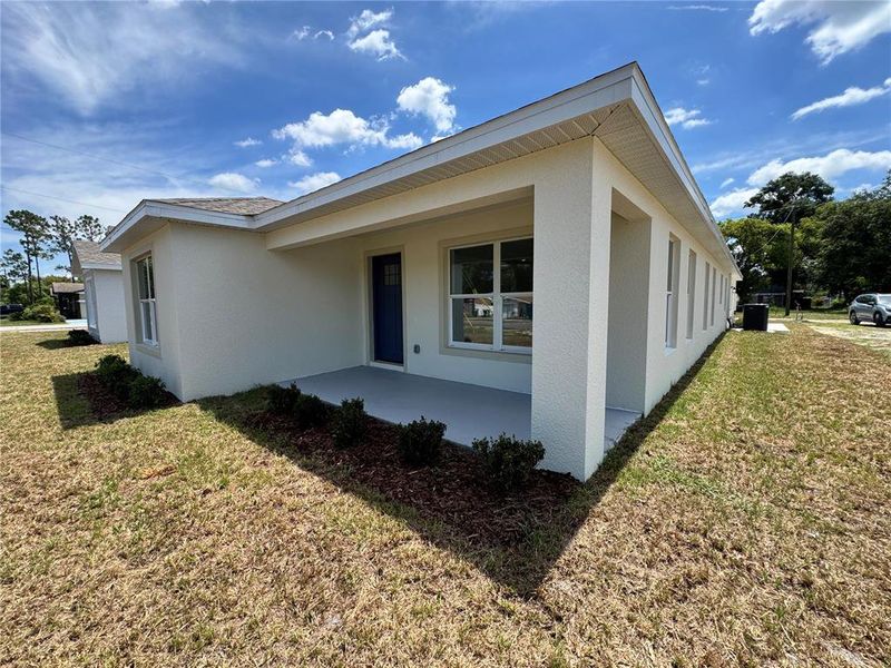 Exterior details and patio area of a home in , Zephyrhills (Image 34). Exterior details and patio area of a home in , Zephyrhills (Image 34).
