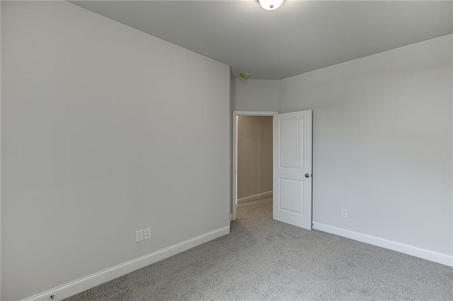 Spacious, unfurnished interior of a new home in , Sugar Hill (Image 28).