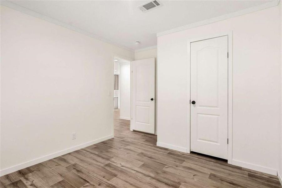 Spacious, unfurnished interior of a new home in , Eatonton (Image 12).