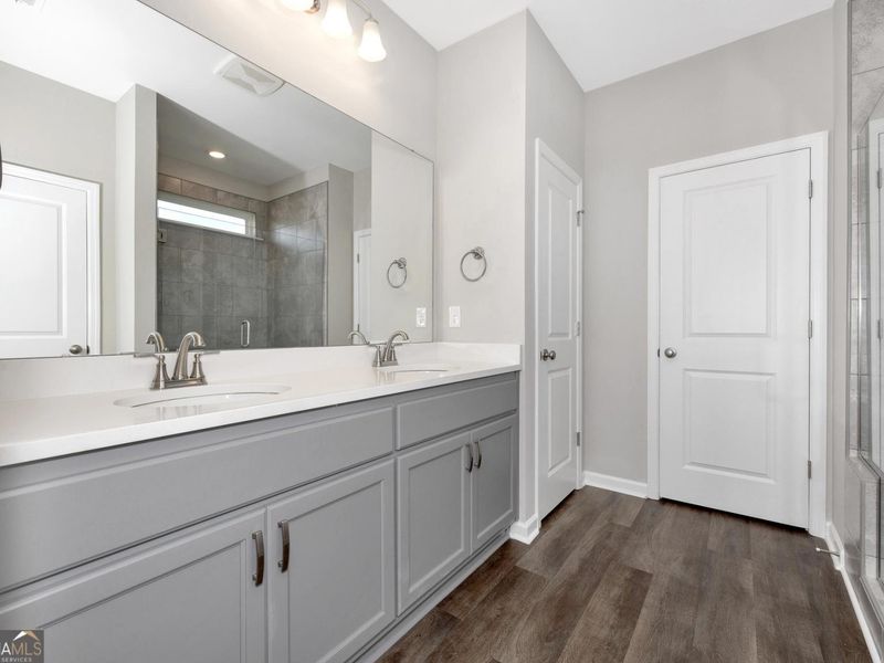 Furnished interior view inside a new home in Ivy Glen, Perry (Image 5). Furnished interior view inside a new home in Ivy Glen, Perry (Image 5).