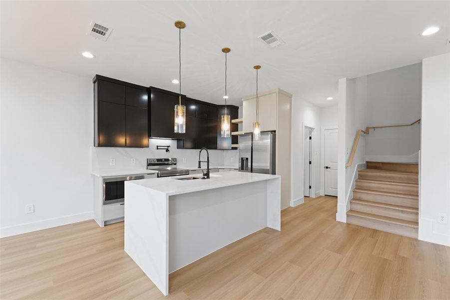 Furnished interior view inside a new home in , Glenn Heights (Image 7). Furnished interior view inside a new home in , Glenn Heights (Image 7).