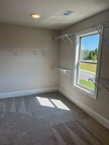 Image 41 of a home in Sierra Lake. Image 41 of a home in Sierra Lake.