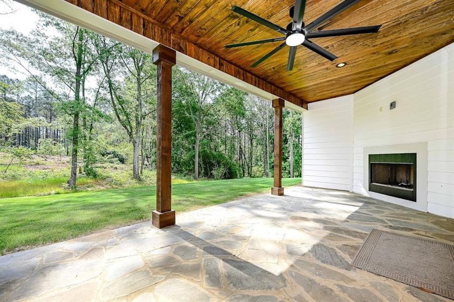 Exterior details and patio area of a home in , Carrollton (Image 39).