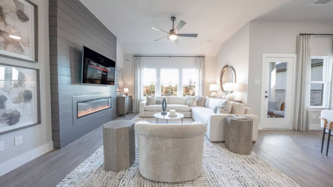 Representative furnished interior of a home built from the Monroe F by First Texas Homes in Marine Creek Ranch, Fort Worth (Image 9).