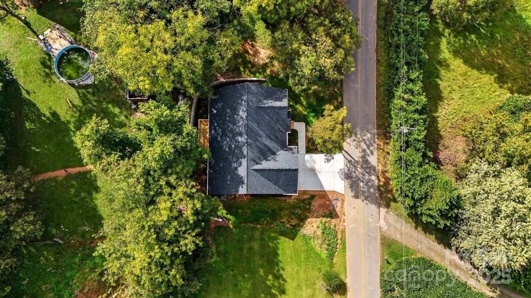 Image 43 of a home in .