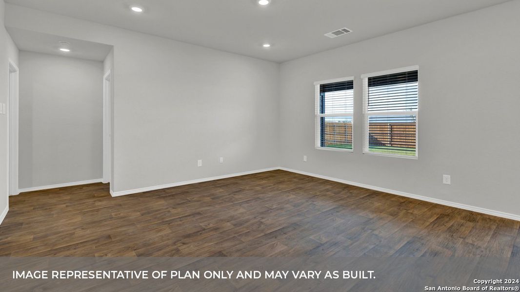 Spacious, unfurnished interior of a new home in Swenson Heights, Seguin (Image 24).