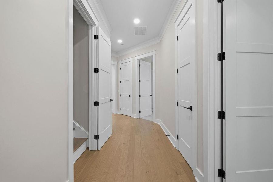 Spacious, unfurnished interior of a new home in , Marietta (Image 22).