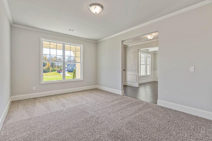 Spacious, unfurnished interior of a new home in Thalley Creek Estates, Cumming (Image 34).