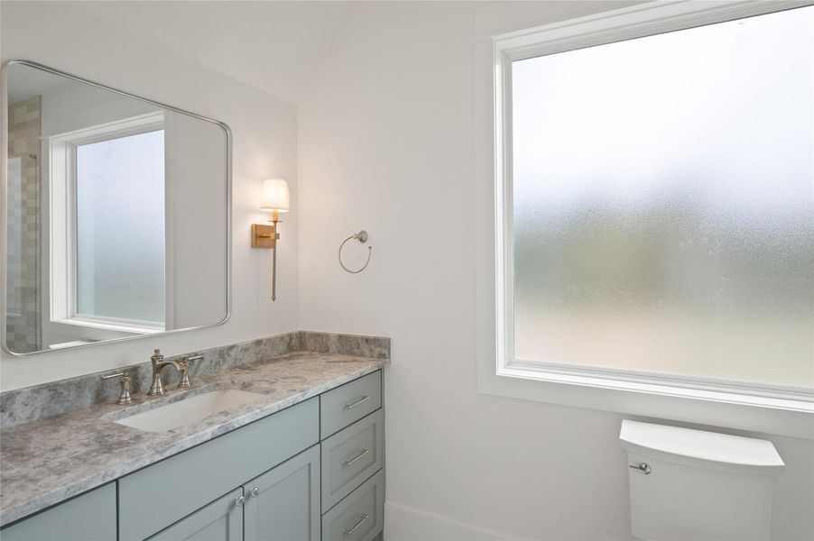 Image 47 of a home in .