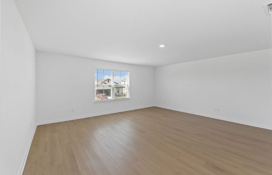 Spacious, unfurnished interior of a new home in Skyview, Belton (Image 31). Spacious, unfurnished interior of a new home in Skyview, Belton (Image 31).