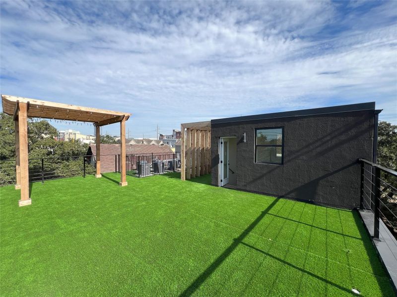 Exterior details and patio area of a home in , Houston (Image 3). Exterior details and patio area of a home in , Houston (Image 3).